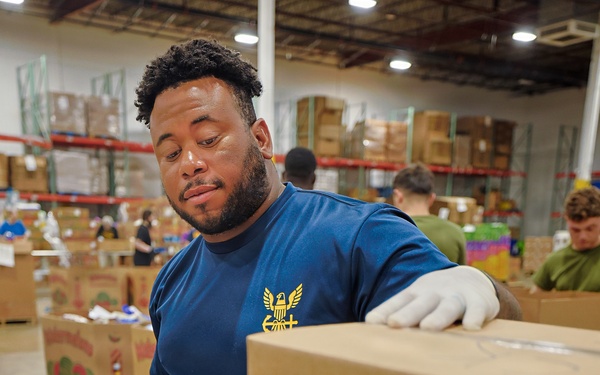 Sailors, Marines Volunteer at Maryland Food Bank During SAIL250 Maryland