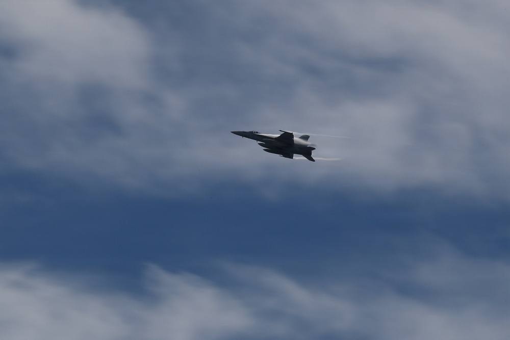 USS George Washington Conducts Sinking Exercise During Valiant Shield 2026