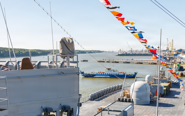 USS Mount Whitney Hosts Key Leader Engagment in Klaipeda, Lithuania