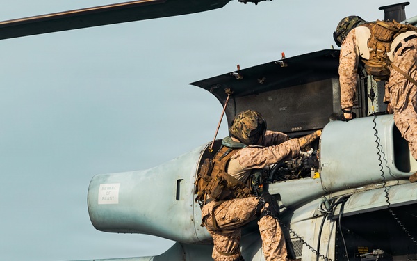 31st MEU | UH-1Y Venom flight operations
