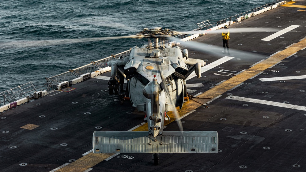 31st MEU | UH-1Y Venom flight operations