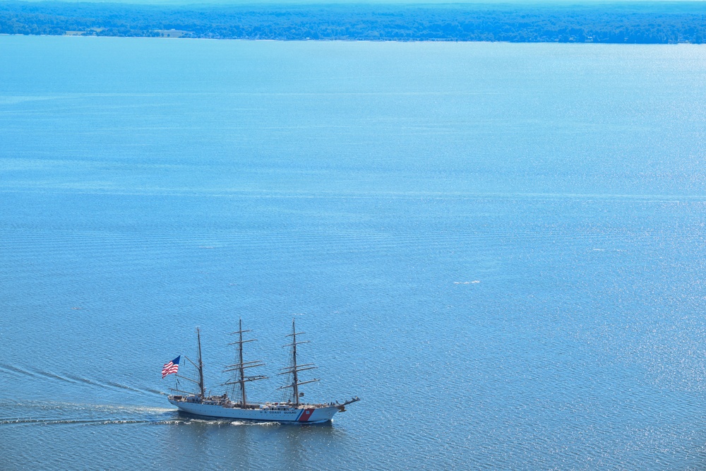 USCGC Eagle Sails Transits Through Annapolis