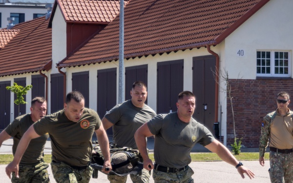 U.S. Army Soldiers strengthen NATO partnership during military competition on Romanian Flag Day