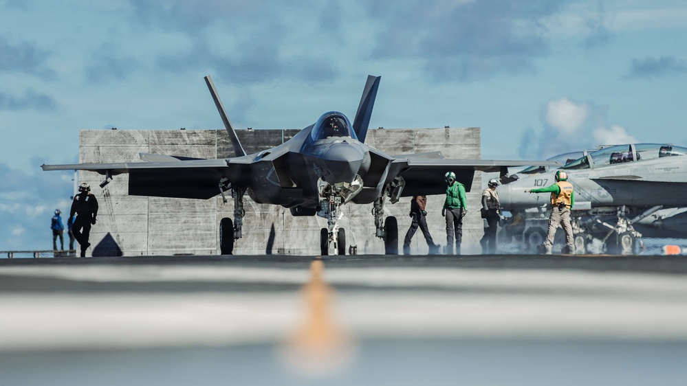George Washington Conducts Sinking Exercise during Valiant Shield 2026