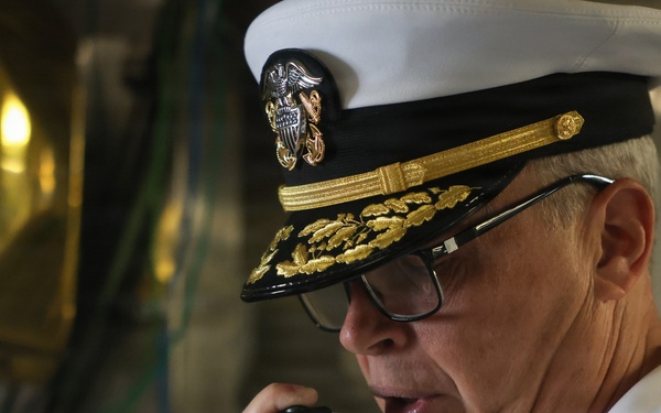 USS Lake Erie (CG 70) Returns to Homeport Following Deployment