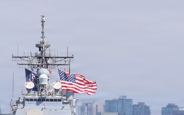 USS Lake Erie returns to San Diego following 11-month underway