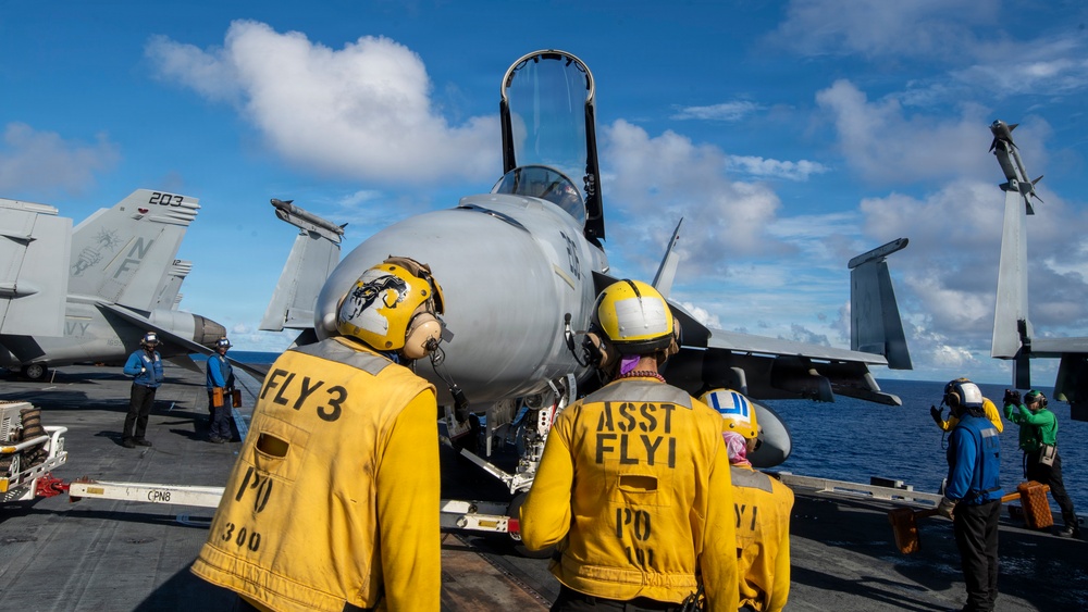 George Washington Conducts SINKEX During Valiant Shield 2026