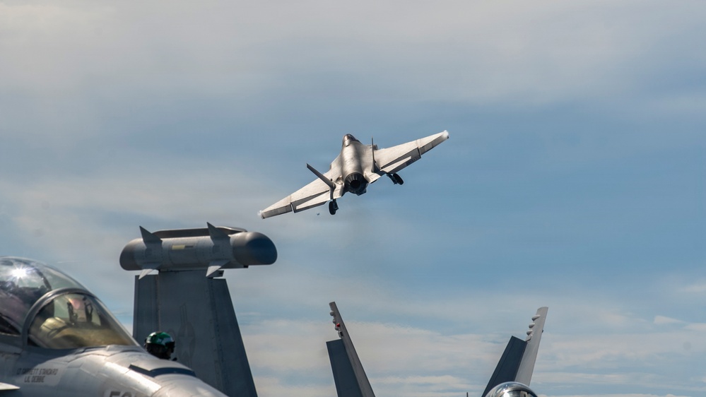 George Washington Conducts SINKEX During Valiant Shield 2026