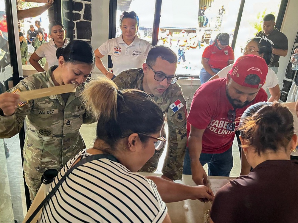 U.S. Army supports volunteer effort to send aid to Venezuela