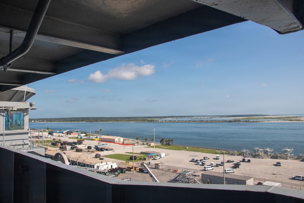USS Nimitz Pulls into Naval Station Mayport