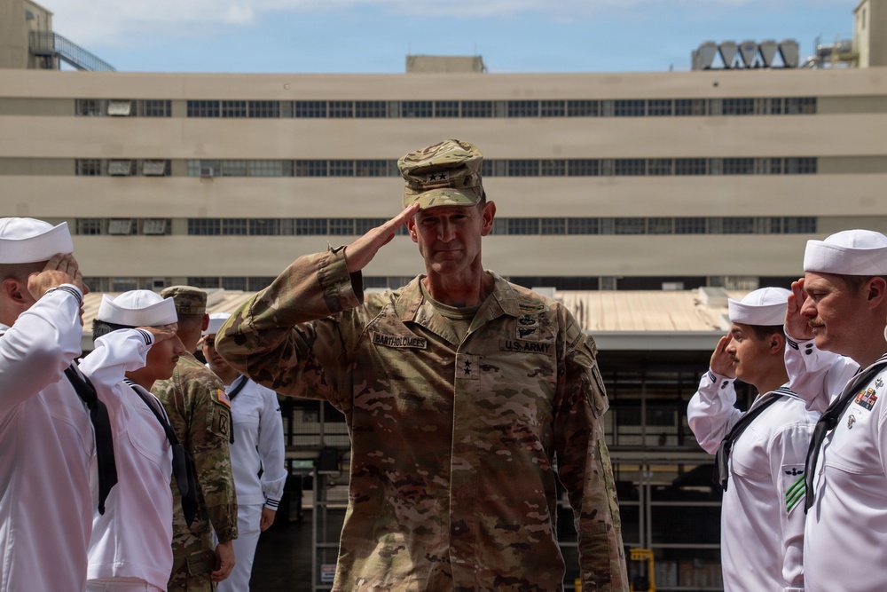 U.S. Army Major General Barthomees visits USS Essex