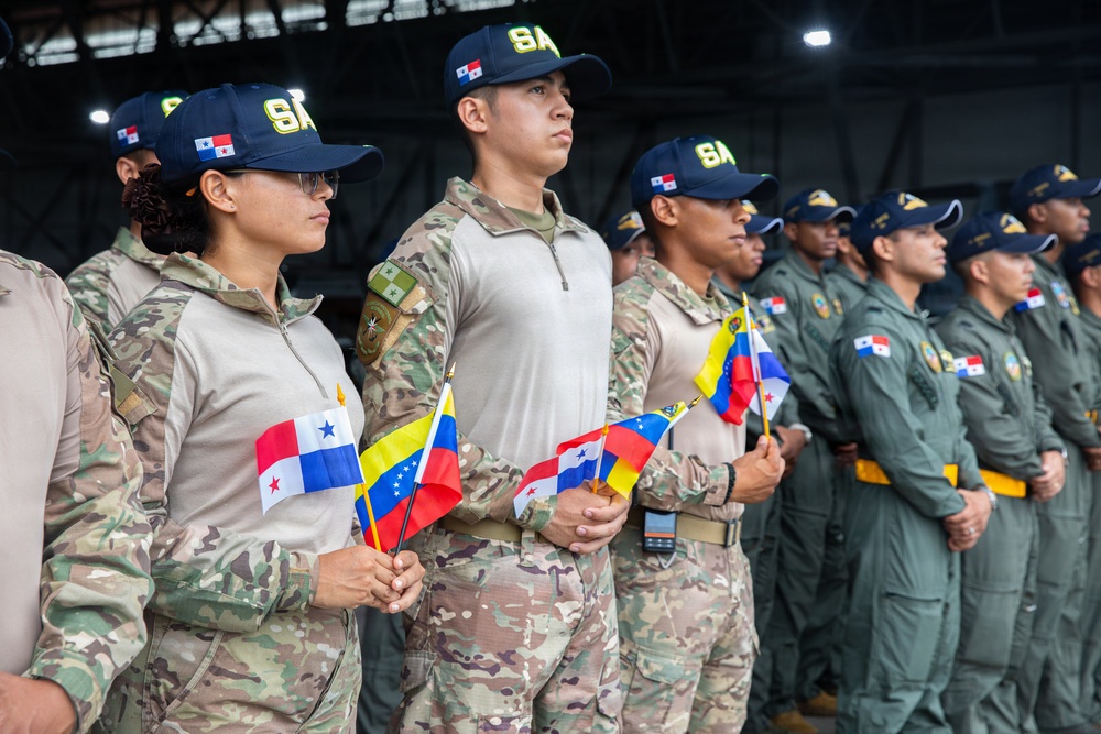 First Relief Flight Departs Panama for Venezuela