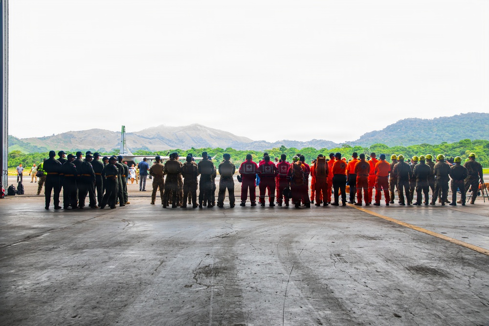 First Relief Flight Departs Panama for Venezuela