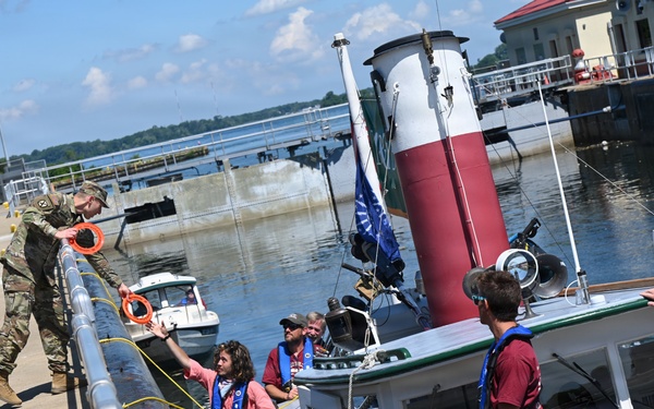 Seneca Chief returns to the Black Rock Lock