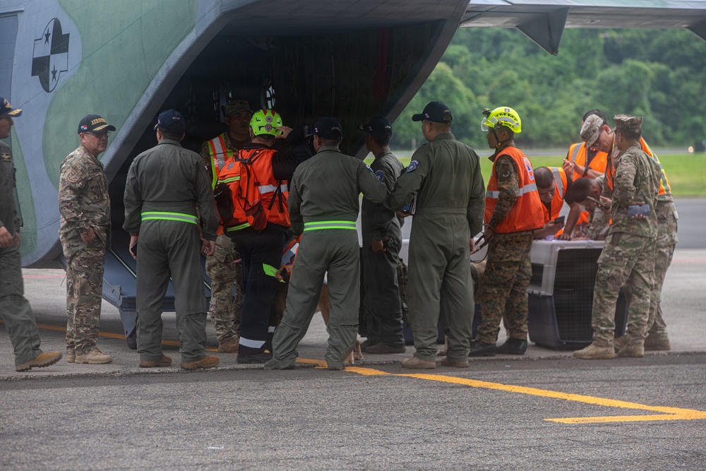 First Relief Flight Departs Panama for Venezuela