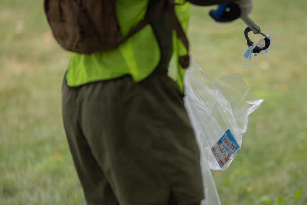 Fleet Week Baltimore Bluewater Shoreline Cleanup