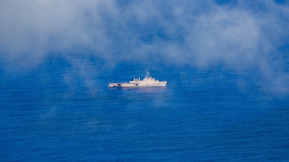 Multilateral, Joint Forces execute sinking exercise during Valiant Shield 2026