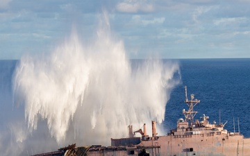 Multilateral, Joint Forces execute sinking exercise during Valiant Shield 2026