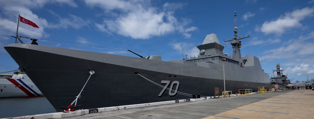 Republic of Singapore Navy frigate moors at Joint Base Pearl Harbor-Hickam for RIMPAC 26