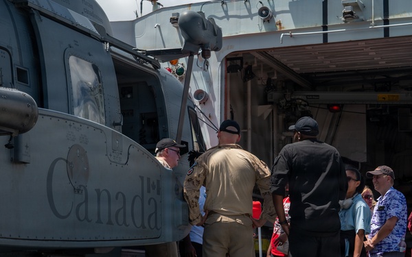 HMCS Ottawa (FFH 341) hosts public tours on Open Ship Day during RIMPAC 2026
