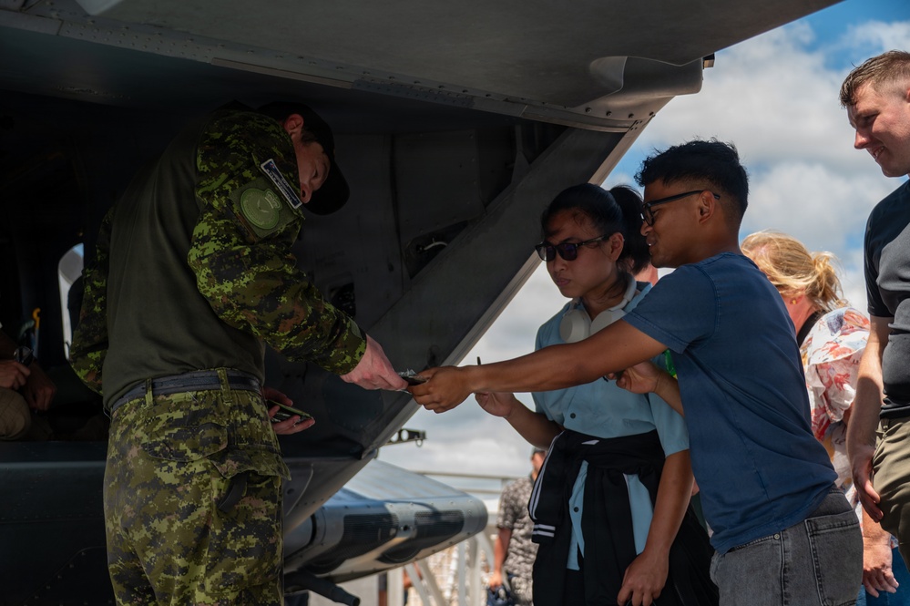 HMCS Ottawa (FFH 341) hosts public tours on Open Ship Day during RIMPAC 2026
