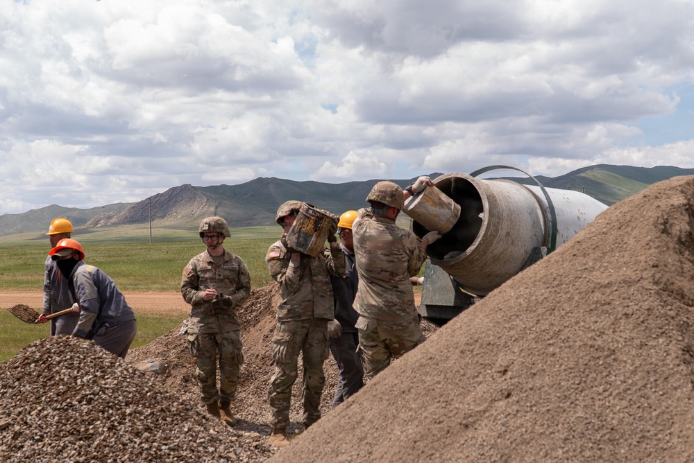 1033rd Engineers Build with Mongolian Forces