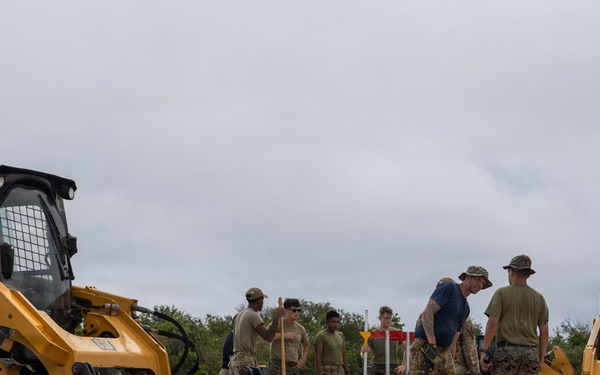 U.S. joint services, Canadian Armed Forces repair airfield during Valiant Shield