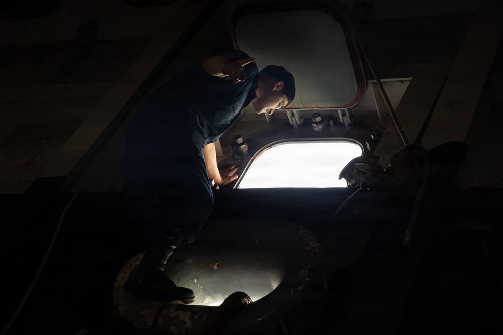 IKE Supports East Coast Fleet Replacement Squadrons