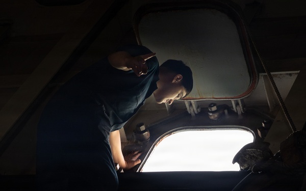 IKE Supports East Coast Fleet Replacement Squadrons