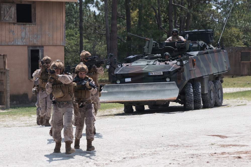 Fleet Exercise 250 | Spanish Marines Conduct Urban Operations Training