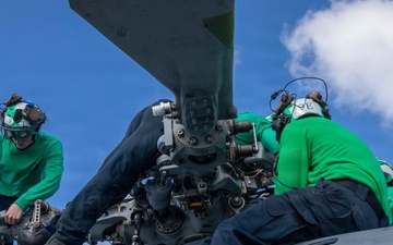 IKE Supports East Coast Fleet Replacement Squadrons