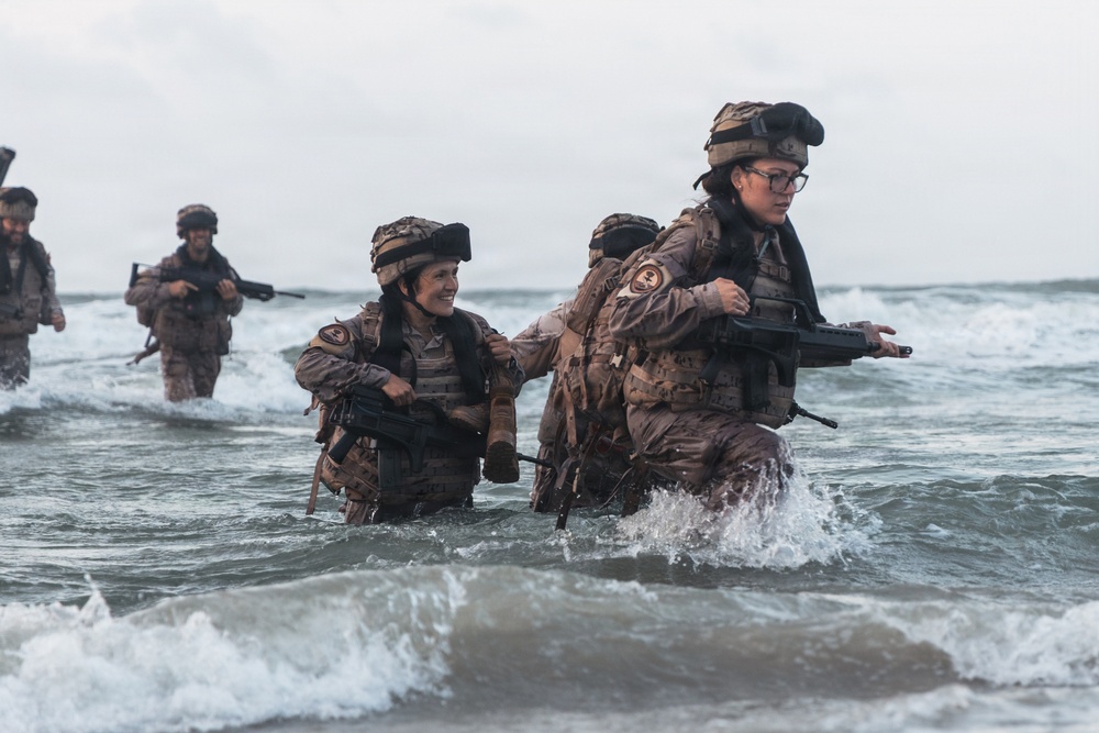 Fleet Exercise 250 | Spanish Marines Conduct Amphibious Assault