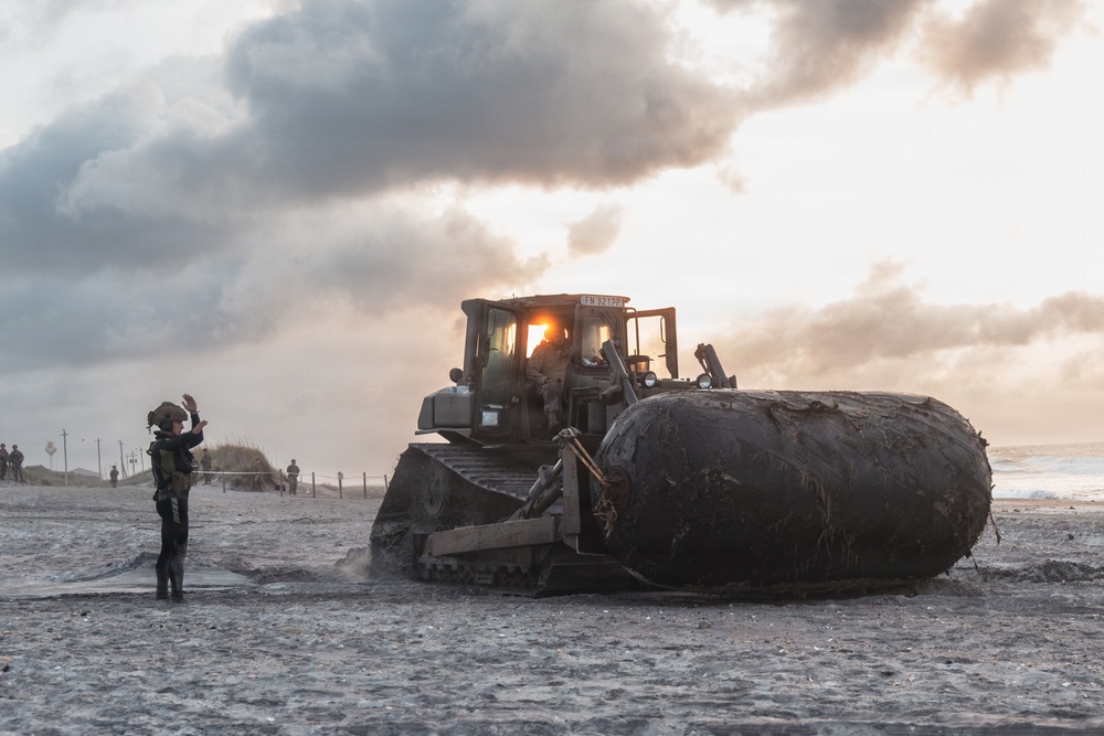 Fleet Exercise 250 | Spanish Marines Conduct Amphibious Assault