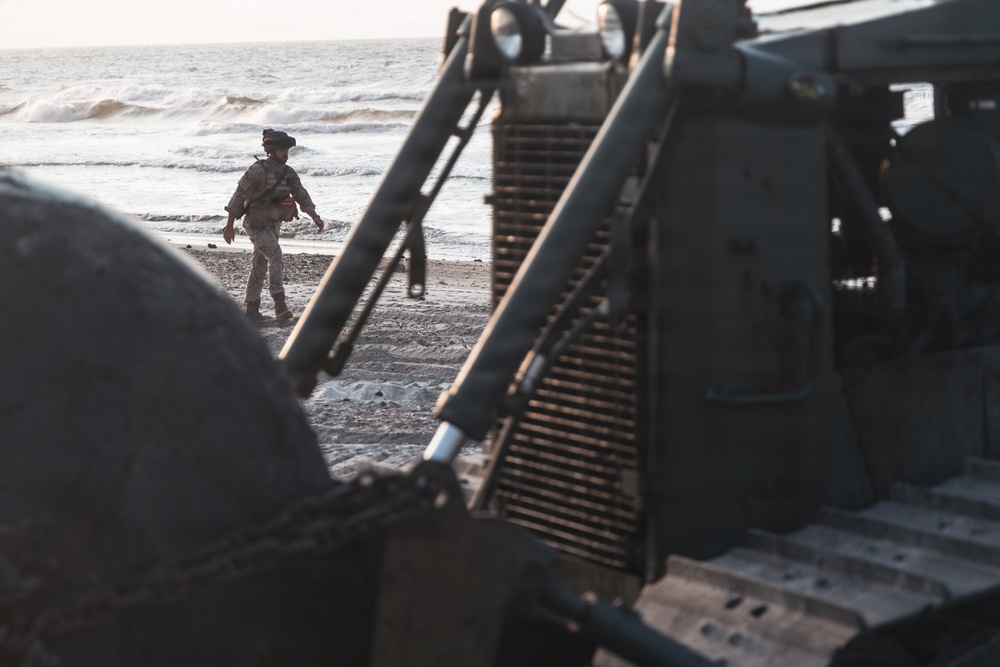 Fleet Exercise 250 | Spanish Marines Conduct Amphibious Assault