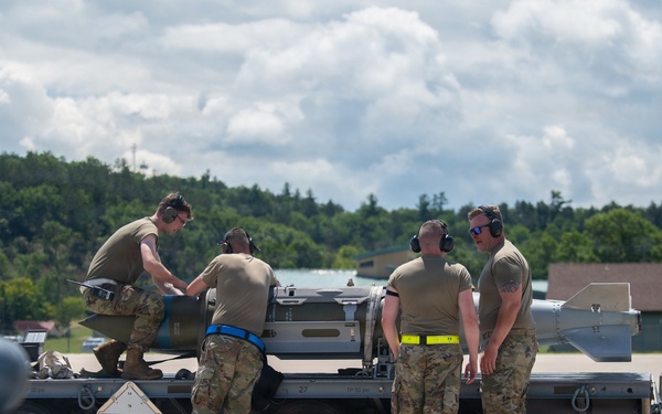 115th Fighter Wing hosts large-scale combat readiness exercise