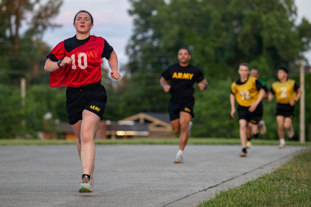 4th Regiment, Advanced Camp - Army Fitness Test