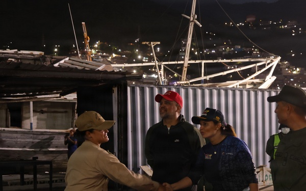 U.S. Sailors and Marines, with Littoral Combat Force 24, unload Meals, Ready-to-Eat boxes from Landing Craft Utility (LCU) 1662, assigned to Assault Craft Unit (ACU) 2, in La Guaira, Venezuela, June 27, 2026