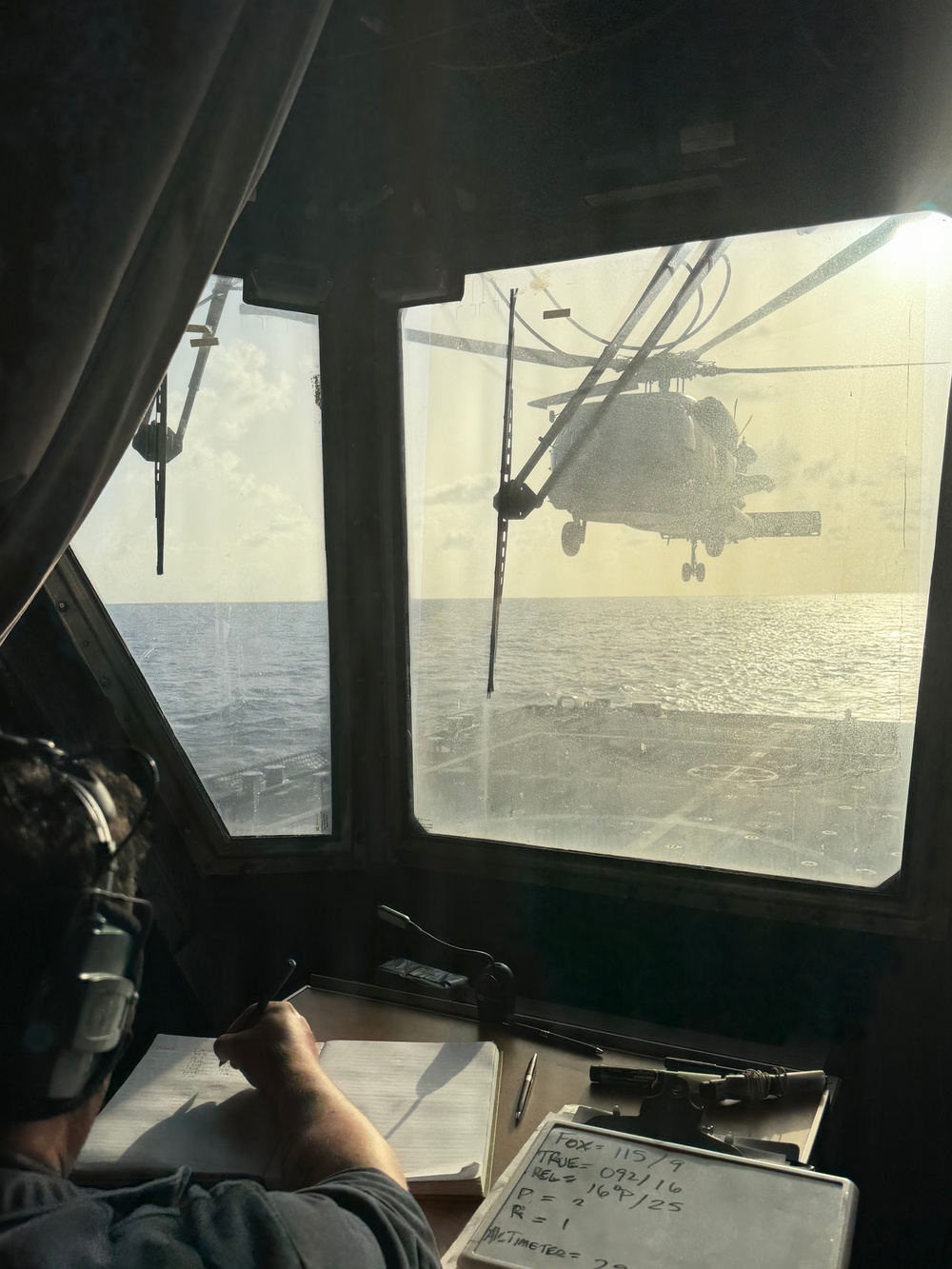 An MH-60R Seahawk helicopter assigned to Helicopter Maritime Strike Squadron (HSM) 48, lands aboard the littoral combat ship USS Billings.