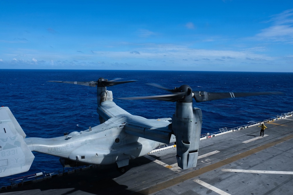 USS Boxer, USS Portland, USS John L. Canley Conduct Sailing in Formation