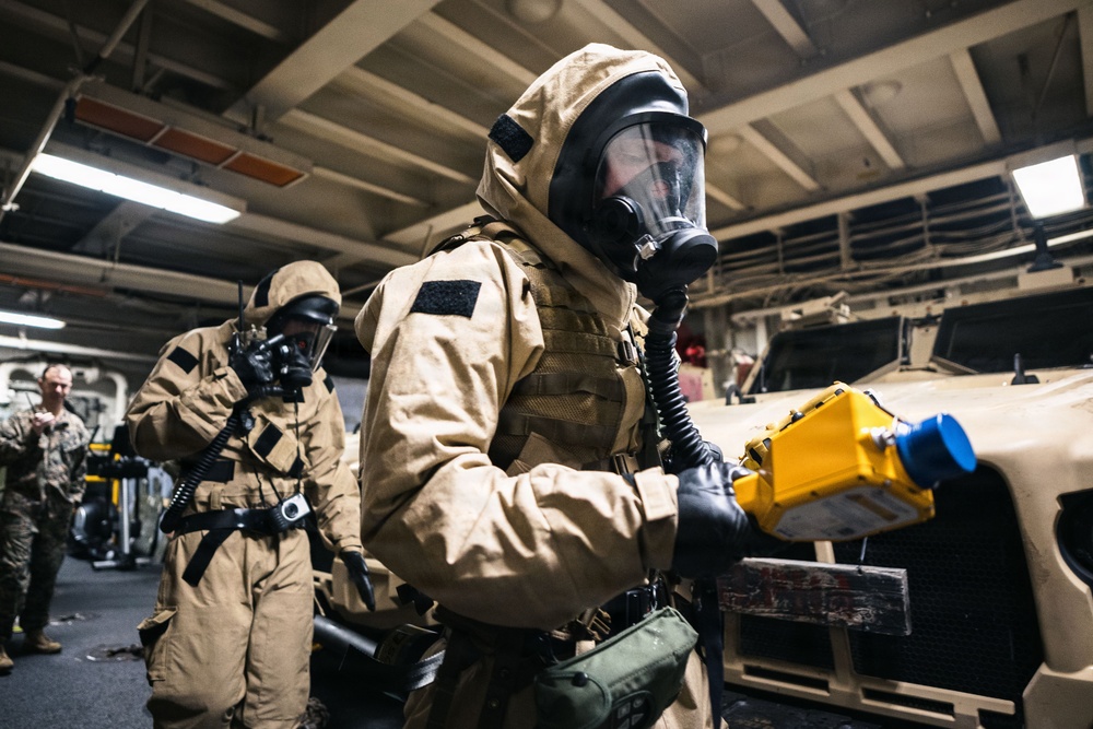 11th MEU Marines, Sailors Conduct CBRN Sensitive Site Exploitation Exercise Aboard USS Boxer