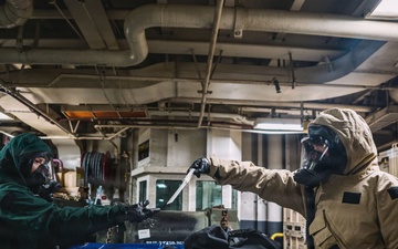 11th MEU Marines, Sailors Conduct CBRN Sensitive Site Exploitation Exercise Aboard USS Boxer