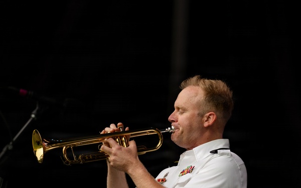 The U.S. Army Blues perform at the Great American State Fair