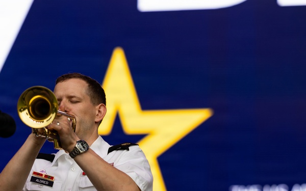The U.S. Army Blues perform at the Great American State Fair