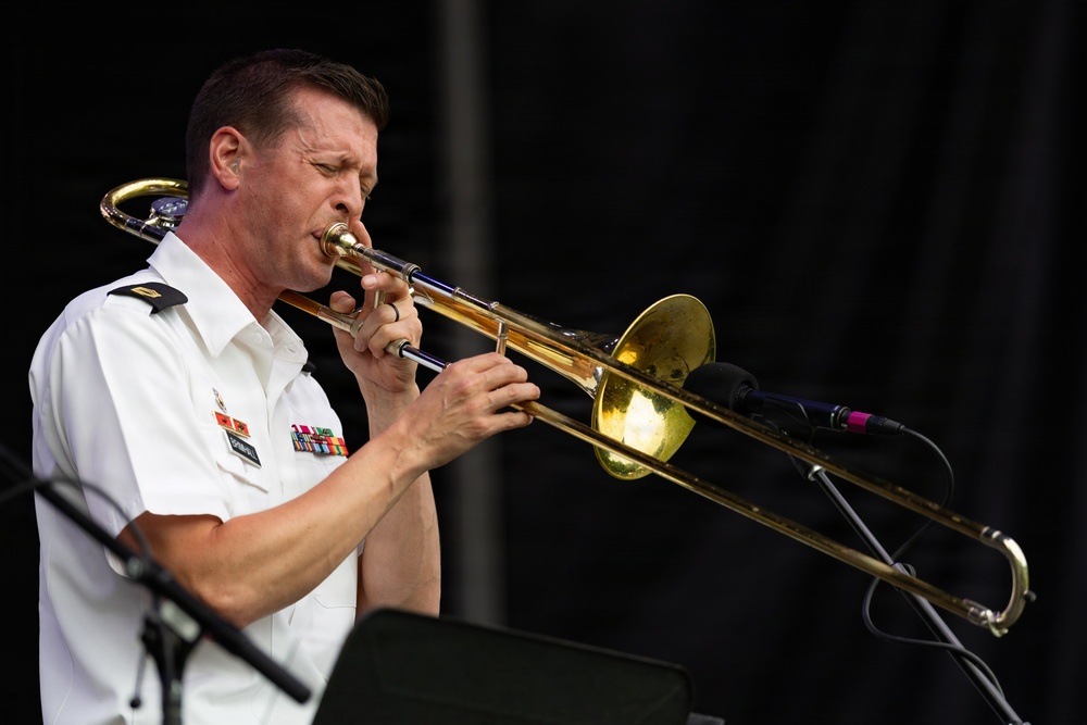 The U.S. Army Blues perform at the Great American State Fair