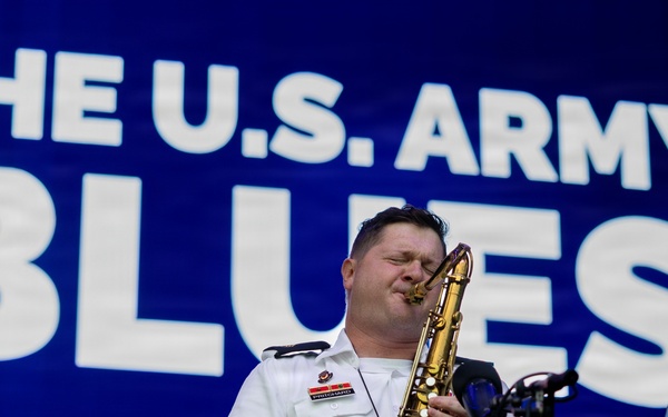 The U.S. Army Blues perform at the Great American State Fair