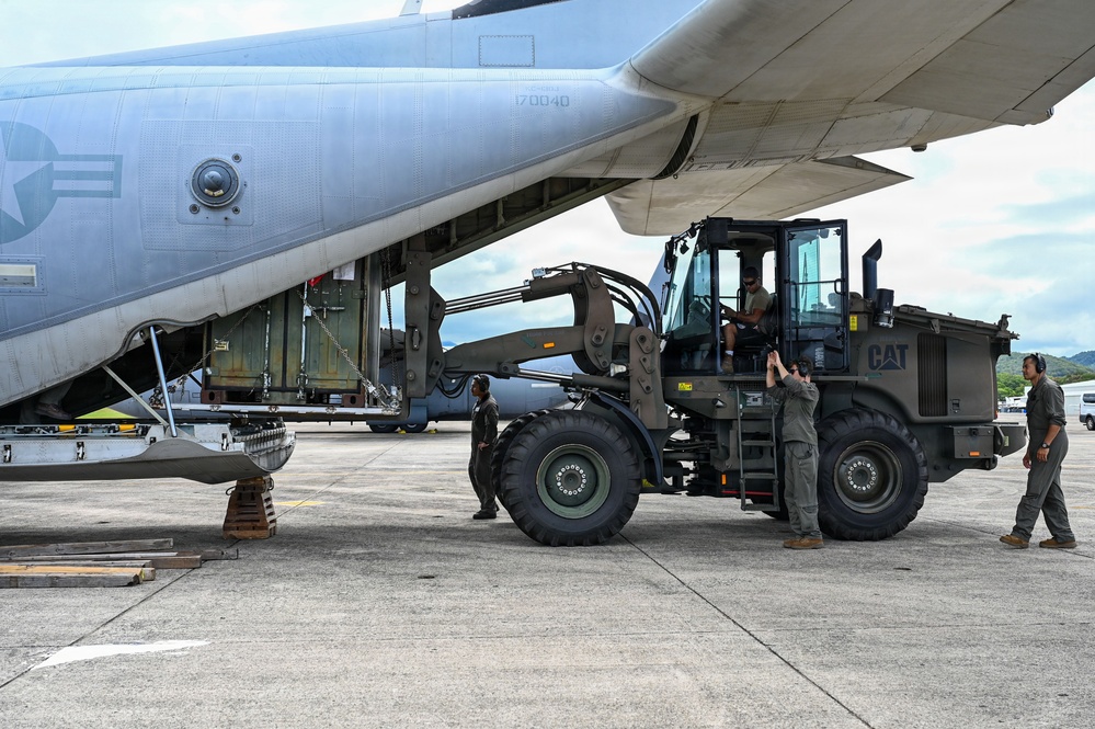 346th AEW and LCF-24 load supplies for Venezuela Relief