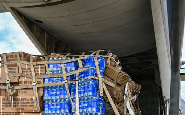 346th AEW and LCF-24 load supplies for Venezuela Relief