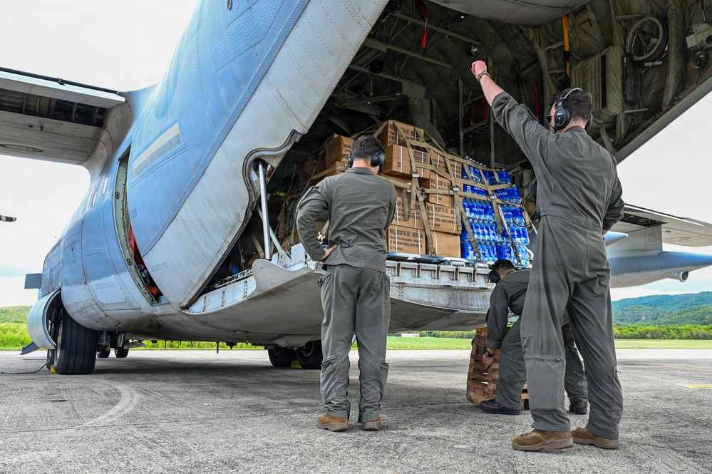 346th AEW and LCF-24 load supplies for Venezuela Relief