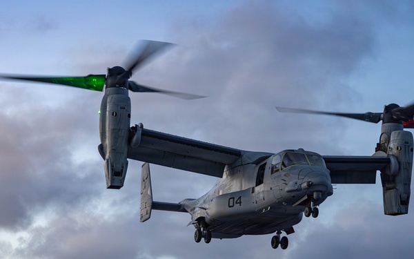 USS Kearsarge Conducts Flight Operations