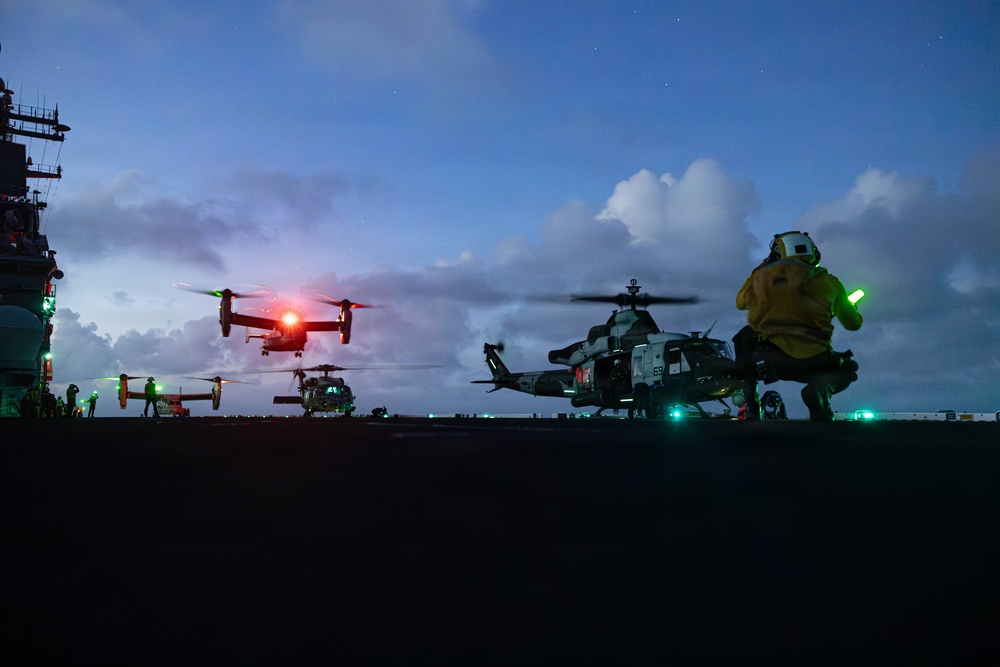 USS Kearsarge Conducts Flight Operations